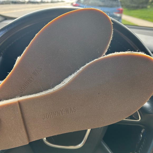 JOHNNY WAS CRANE ESPADRILLE SANDAL - Picture 7 of 8